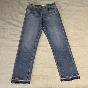 Wedgie Straight Levi Jeans